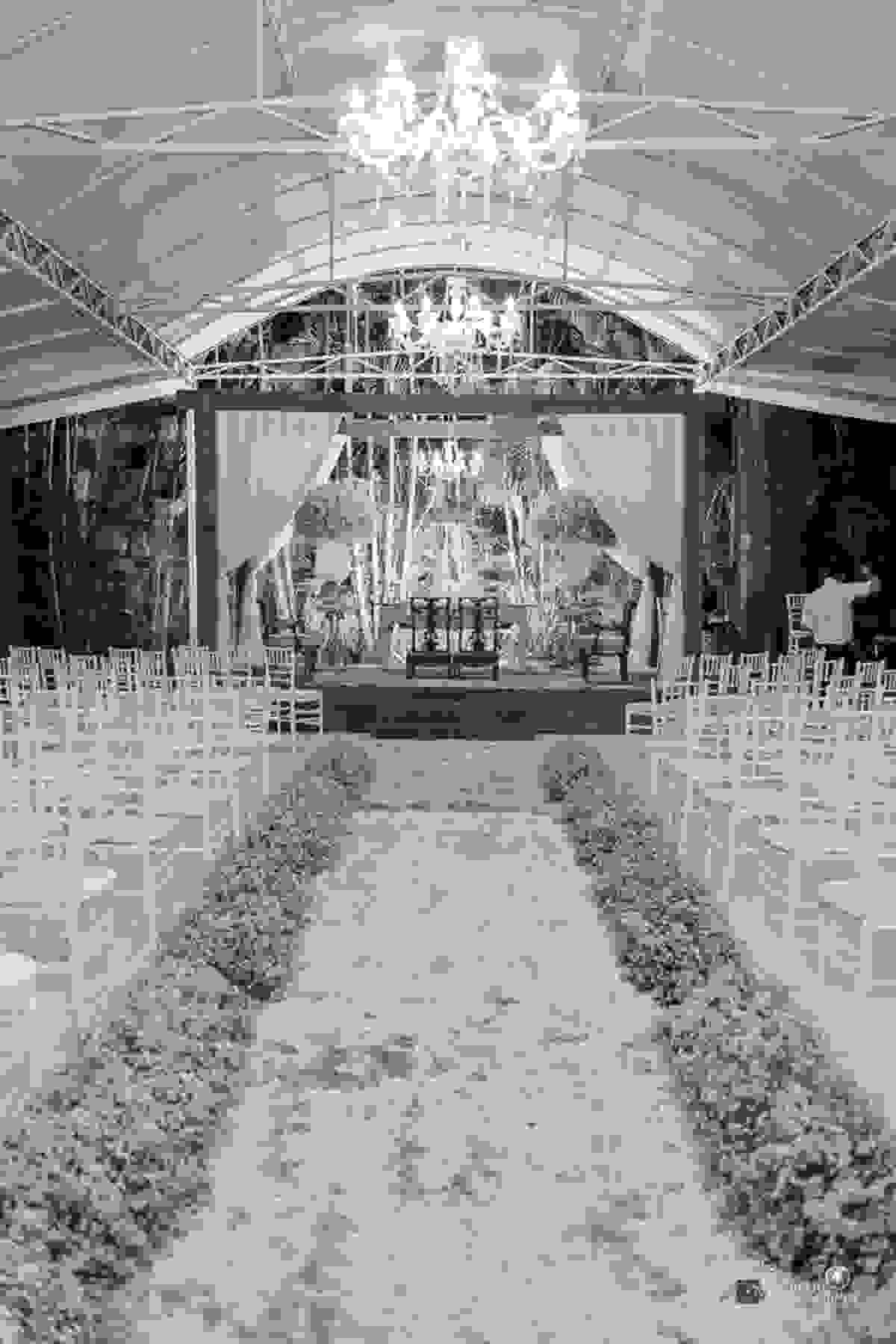 Decoração linda assinada por Vivaz Decorações Eventos