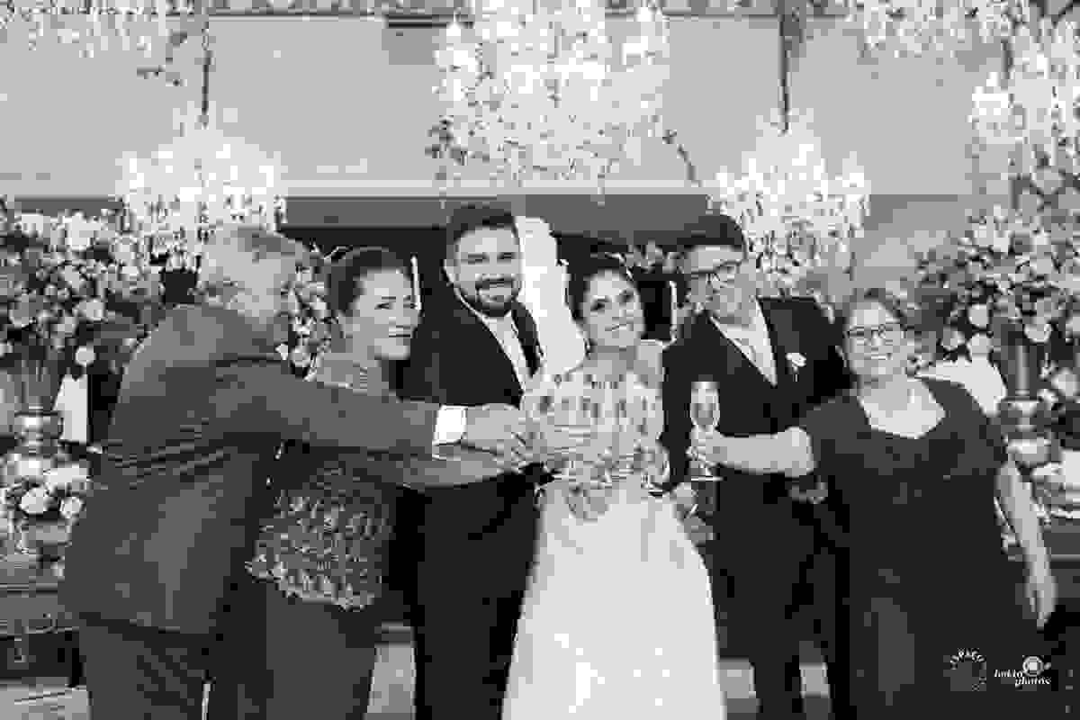 Brinde da familia fotografo de casamento fotografia fotojornalismo espaço fotográfico goiania
