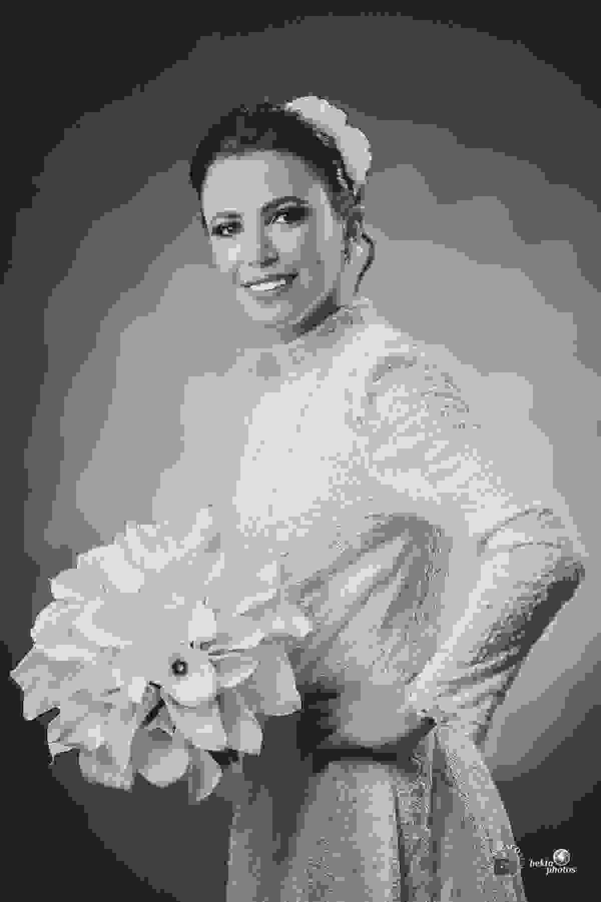O vestido da noiva super contemporâneo