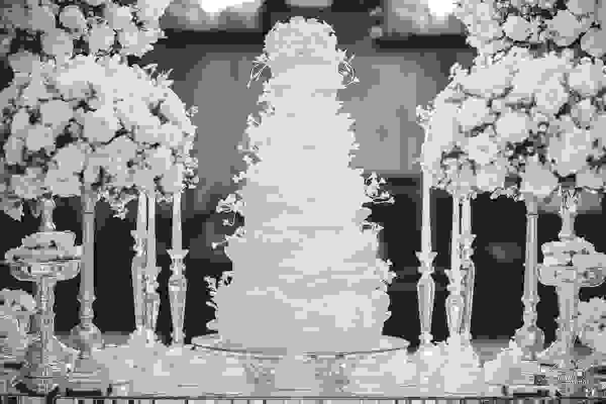 Detalhe do bolo de casamento por Espaço Fotográfico