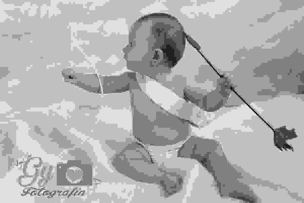 Mini ensaio de namorados tema cupido bebe londrina, fotografo de estúdio barato e fotografa