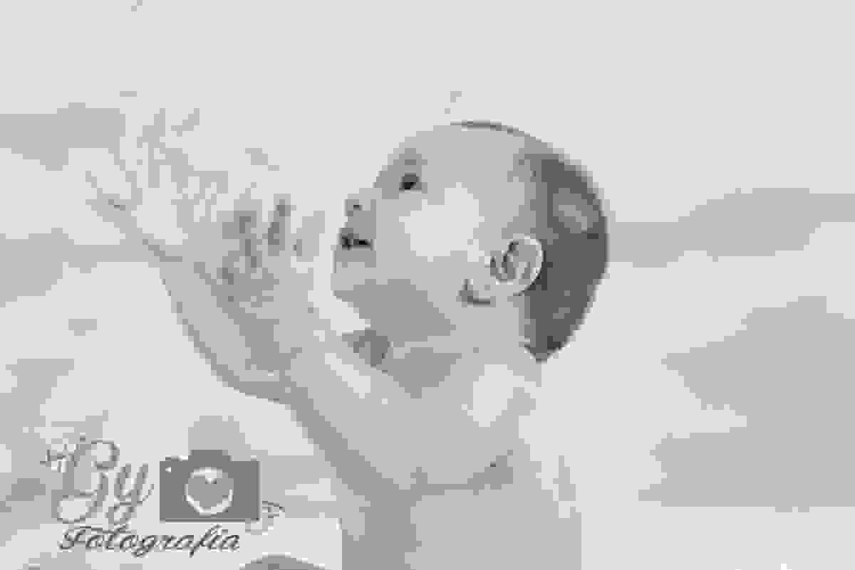 Mini ensaio de namorados tema cupido bebe londrina, fotografo de estúdio barato e fotografa