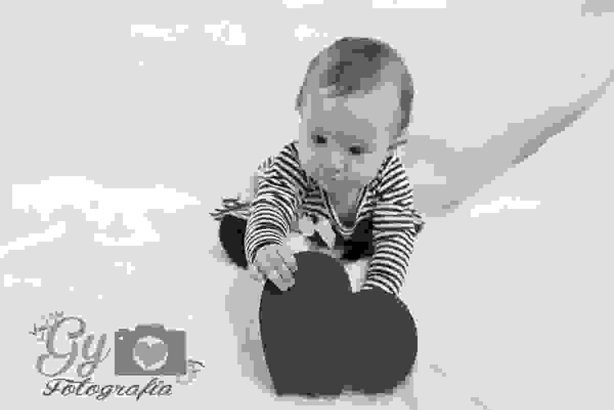 Mini ensaio de namorados tema cupido bebe londrina, fotografo de estúdio barato e fotografa