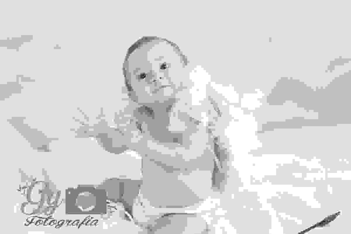 Mini ensaio de namorados tema cupido bebe londrina, fotografo de estúdio barato e fotografa