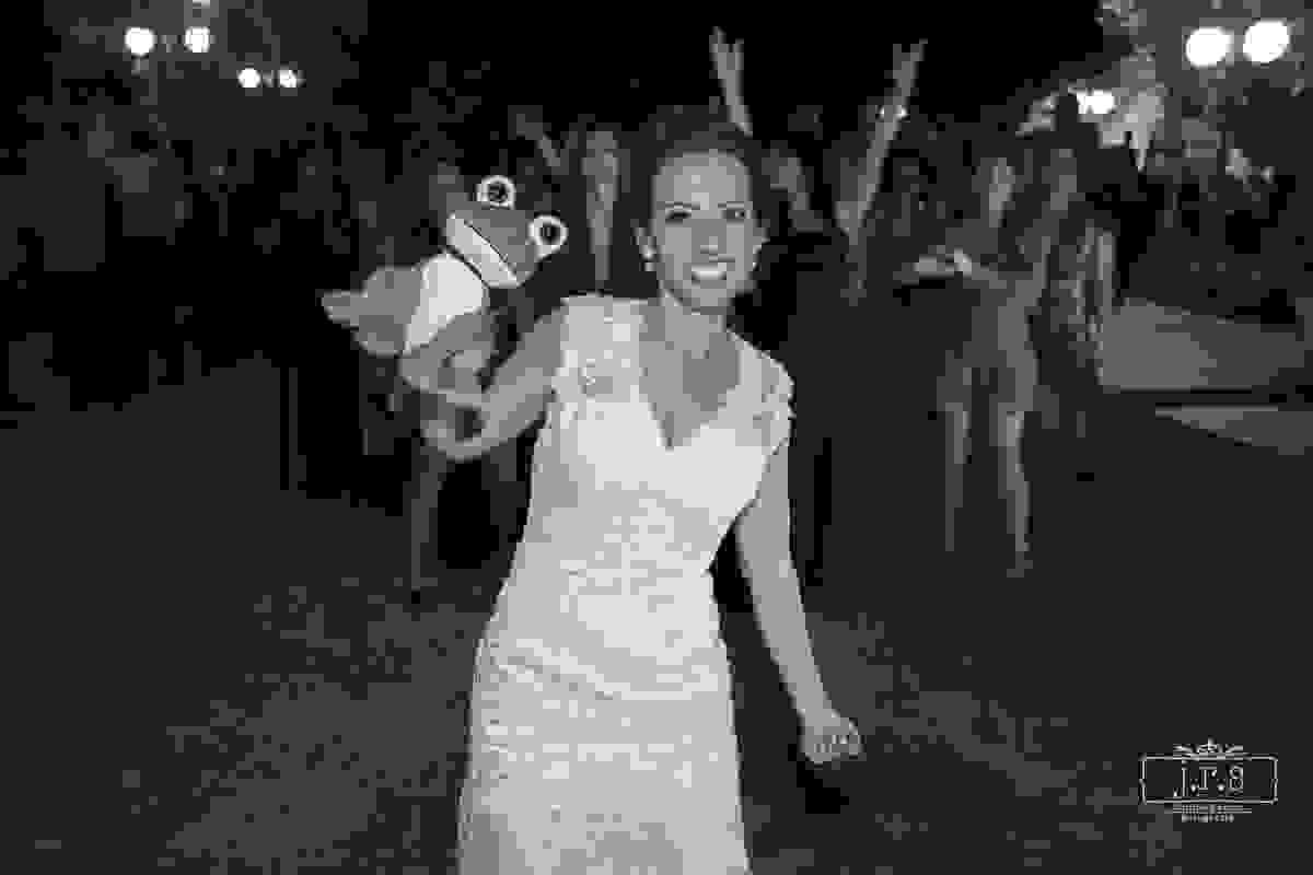 Casamento de Priscila e Thiago pelo fotografo Junior Santos em Contagem MG