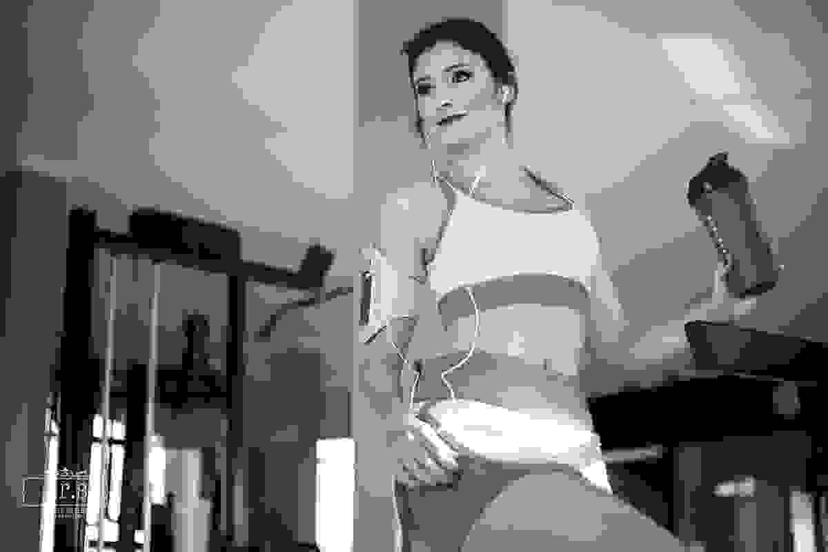 Ensaio fitness com a modelo Amanda Leão, produzido pelo fotógrafo Junior Santos em Bom Sucesso MG