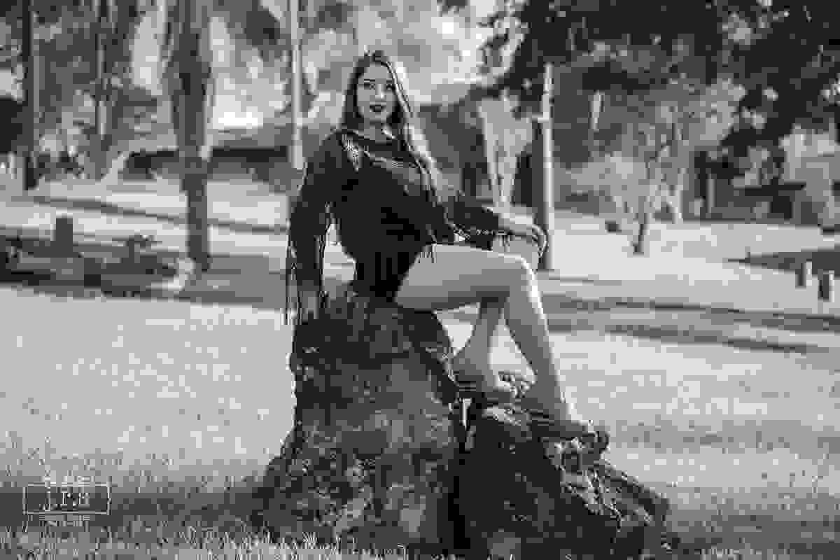 Ensaio de 15 anos de Sabrina, produzido pelo Fotografo Junior Santos em Lavras - MG