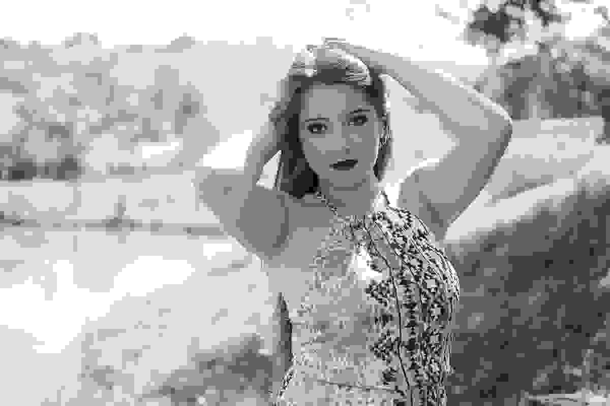 Ensaio de 15 anos de Sabrina, produzido pelo Fotografo Junior Santos em Lavras - MG
