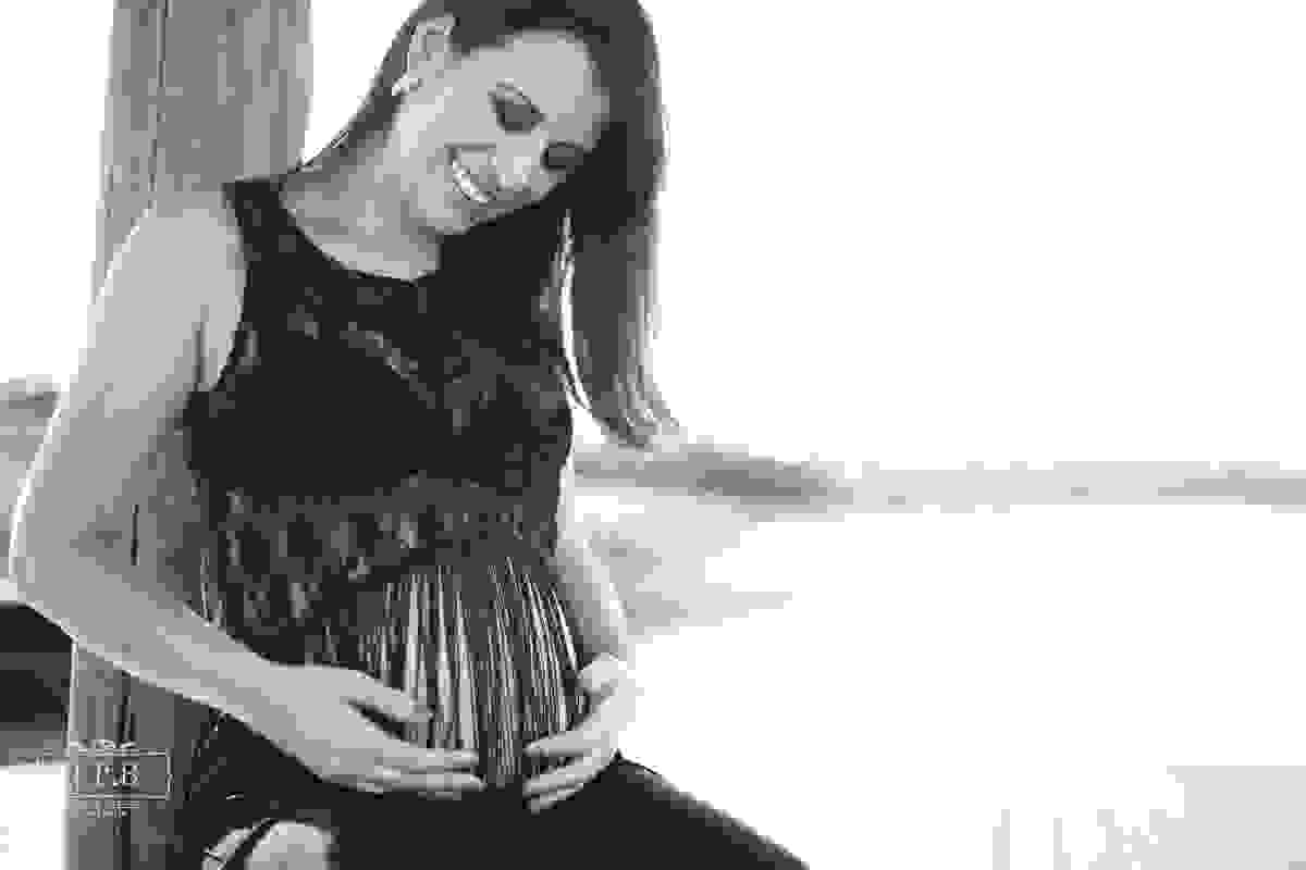 Ensaio gestante de Fernanda Santos, esperando a linda Laurinha. Fotos produzidas por Junior Santos em Lavras - MG