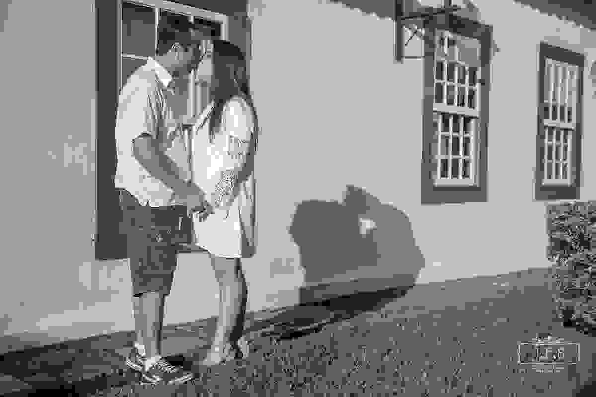 Ensaio Pre-Casamento de Sabrina e Christian em Tiradentes - MG. Fotos produzidas por Junior Santos.