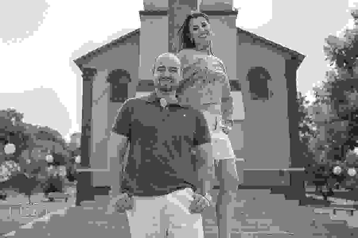 Ensaio Pré-Casamento de Fernanda e Athanael, produzido pelo fotógrafo Junior Santos em Bom Sucesso - MG.