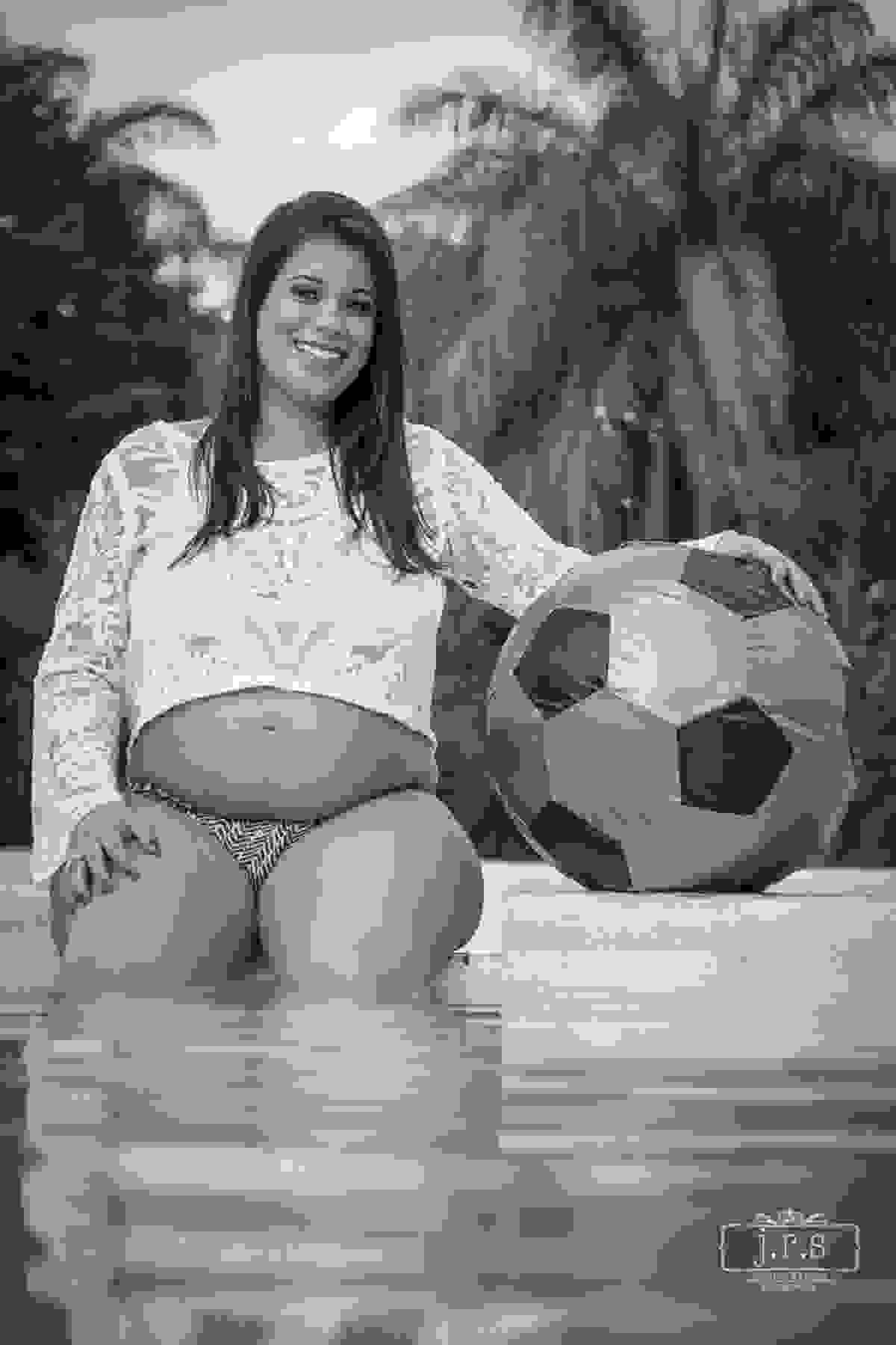Ensaio gestante Ana Flavia, esperando seu lindo filho Thalles. Fotografado por Junior Santos em Lavras - MG