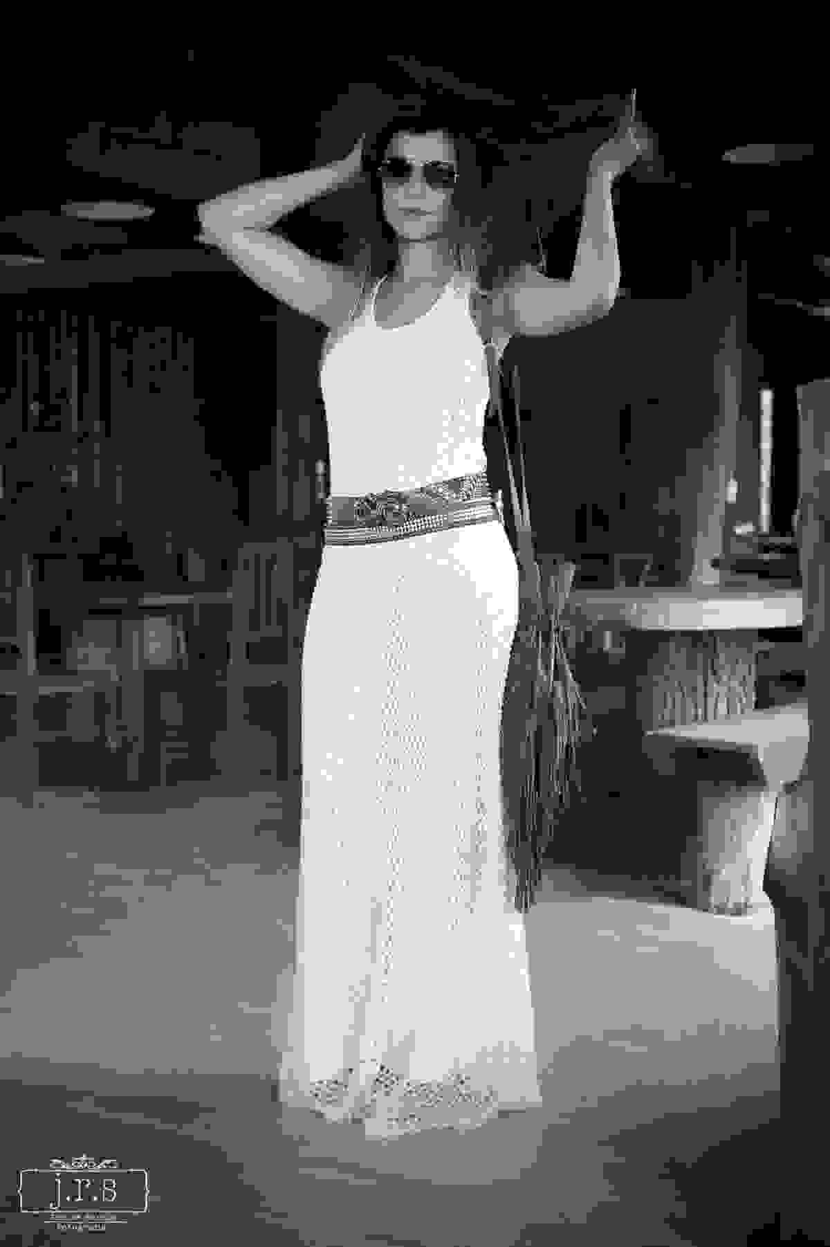 Coleção Primavera/Verão da Loja Felicia Naves Store. Modelo Feliciana Naves. Fotos por Junior Santos Fotografia de Lavras MG. Local Bom Sucesso/Macaia - MG vestido branco sensual e sexy
