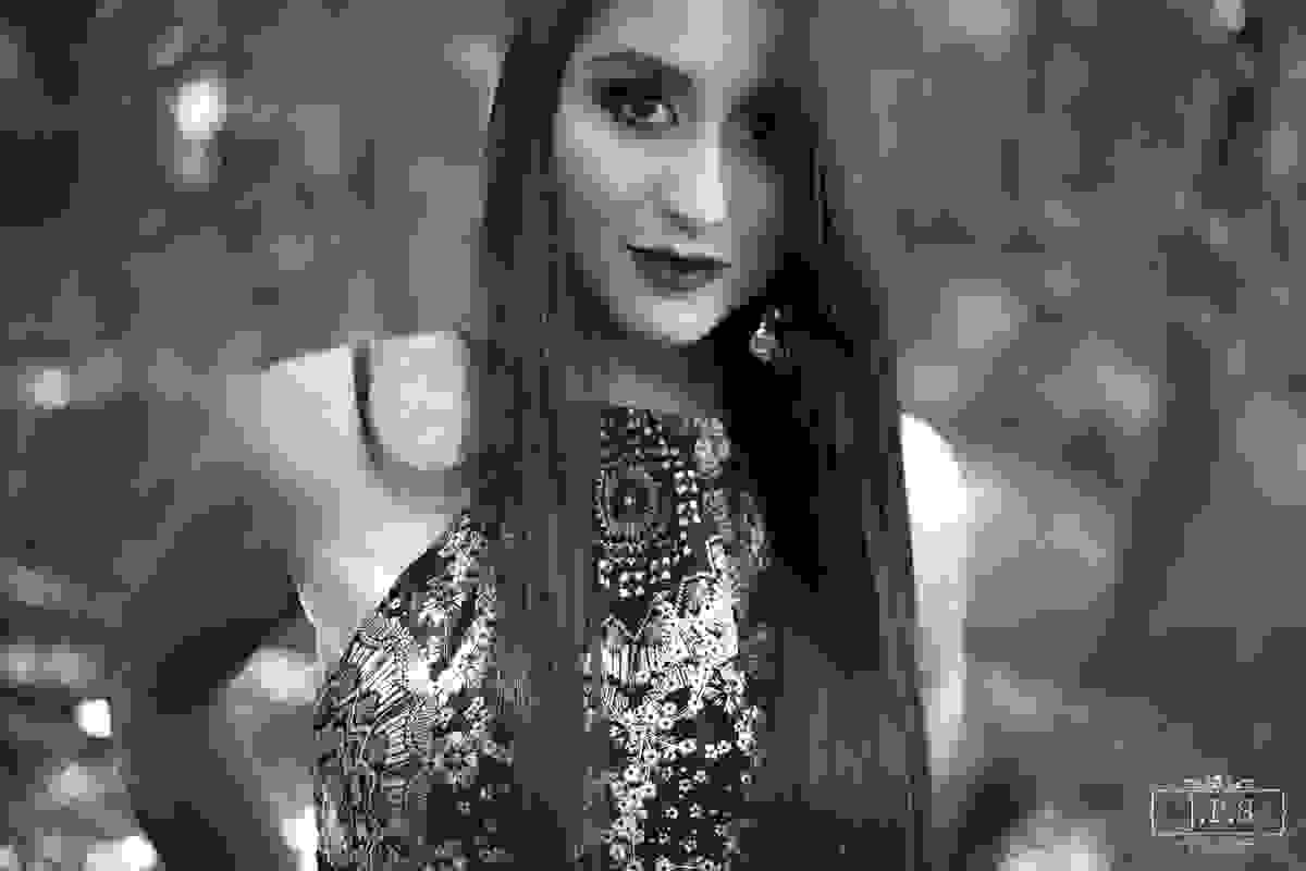 Ensaio Fotográfico Rafaella Viana Barcelos, produzido por Junior Santos de Lavras - MG