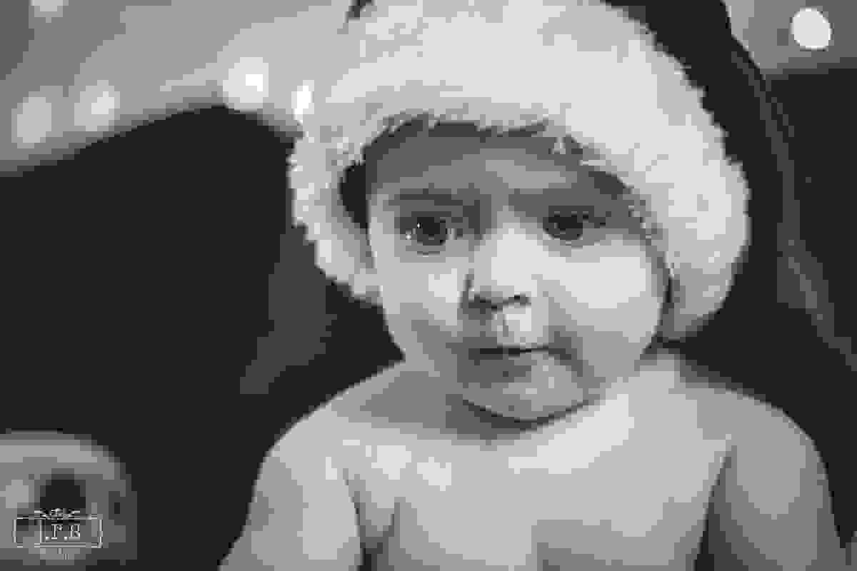 Ensaio fotográfico bebe Natal fotógrafo Junior Santos Lavras MG Carinha feliz