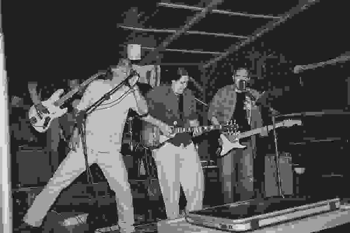 fotografia da banda de rock que se apresentou durante o casamento