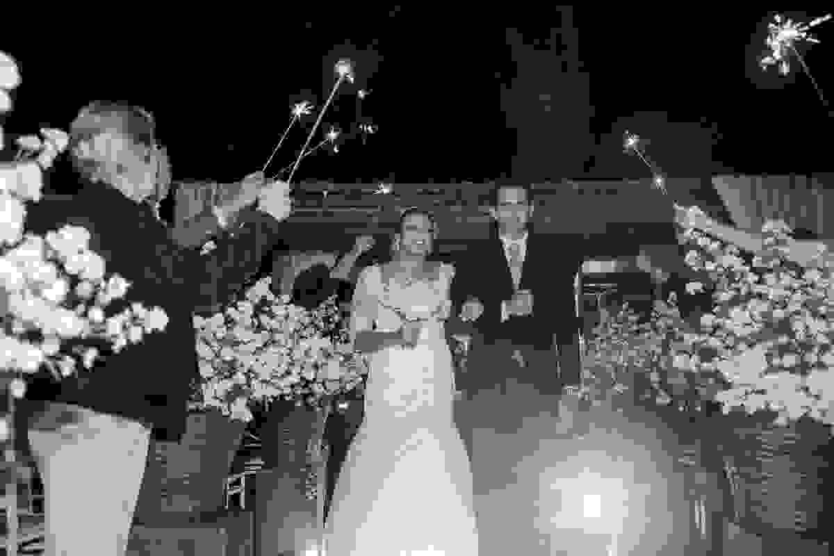 saida do casal casamento em macaé rio de janeiro