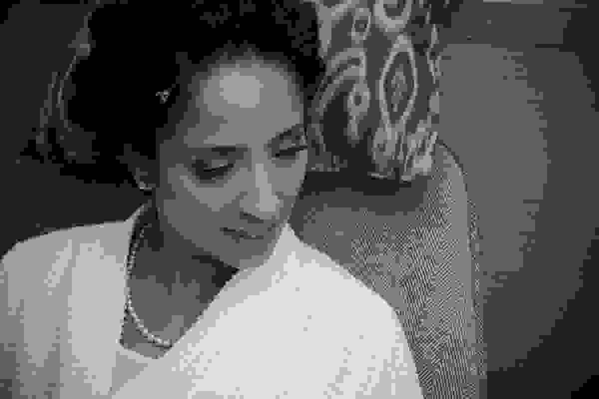 Fotografo de casamento registra noiva em making off no hotel shereton sendo maquiada