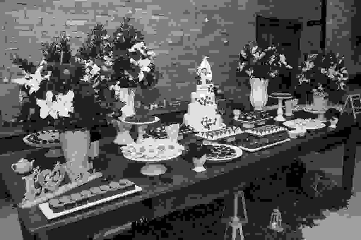 Fotografia da decoração da mesa do casamento em recepção feita em botafogo no rio de janeiro