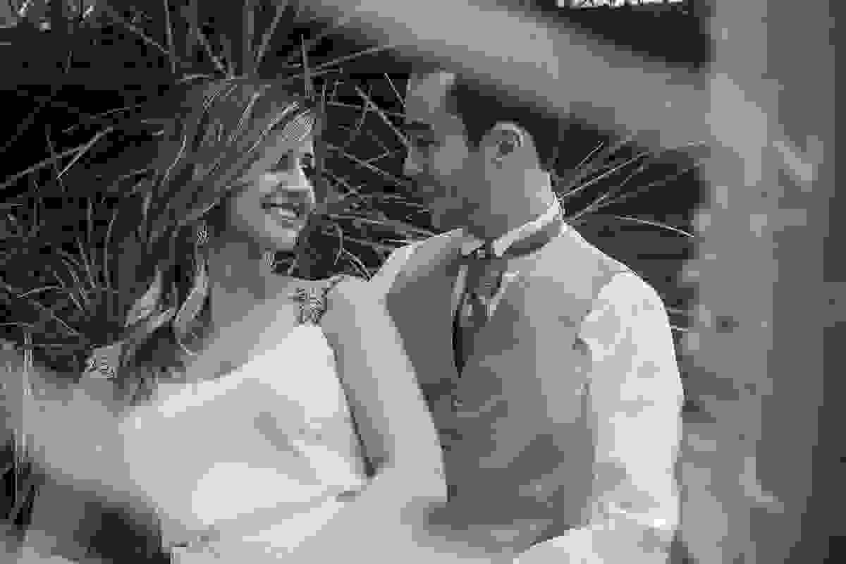 Casal no cartório - Fotografia de Casamento - Rio das Ostras - RJ