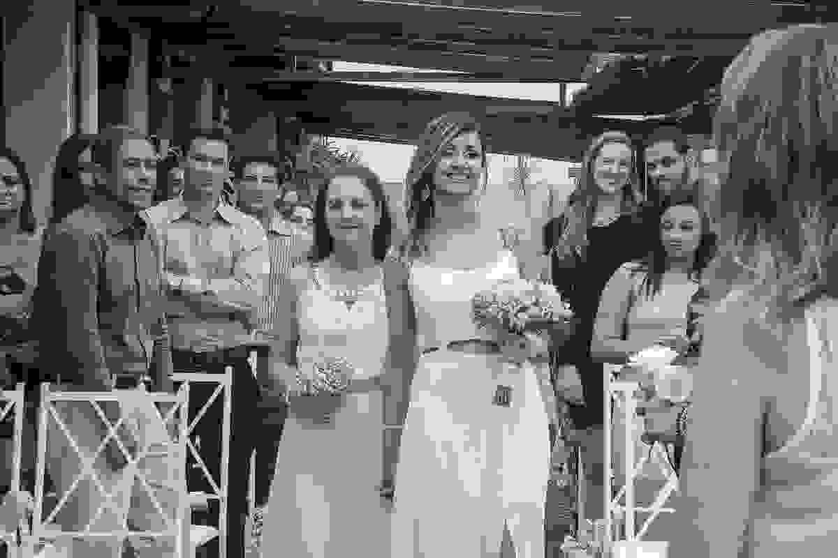 Entrada da noiva - Fotografia de Casamento - Rio das Ostras - RJ