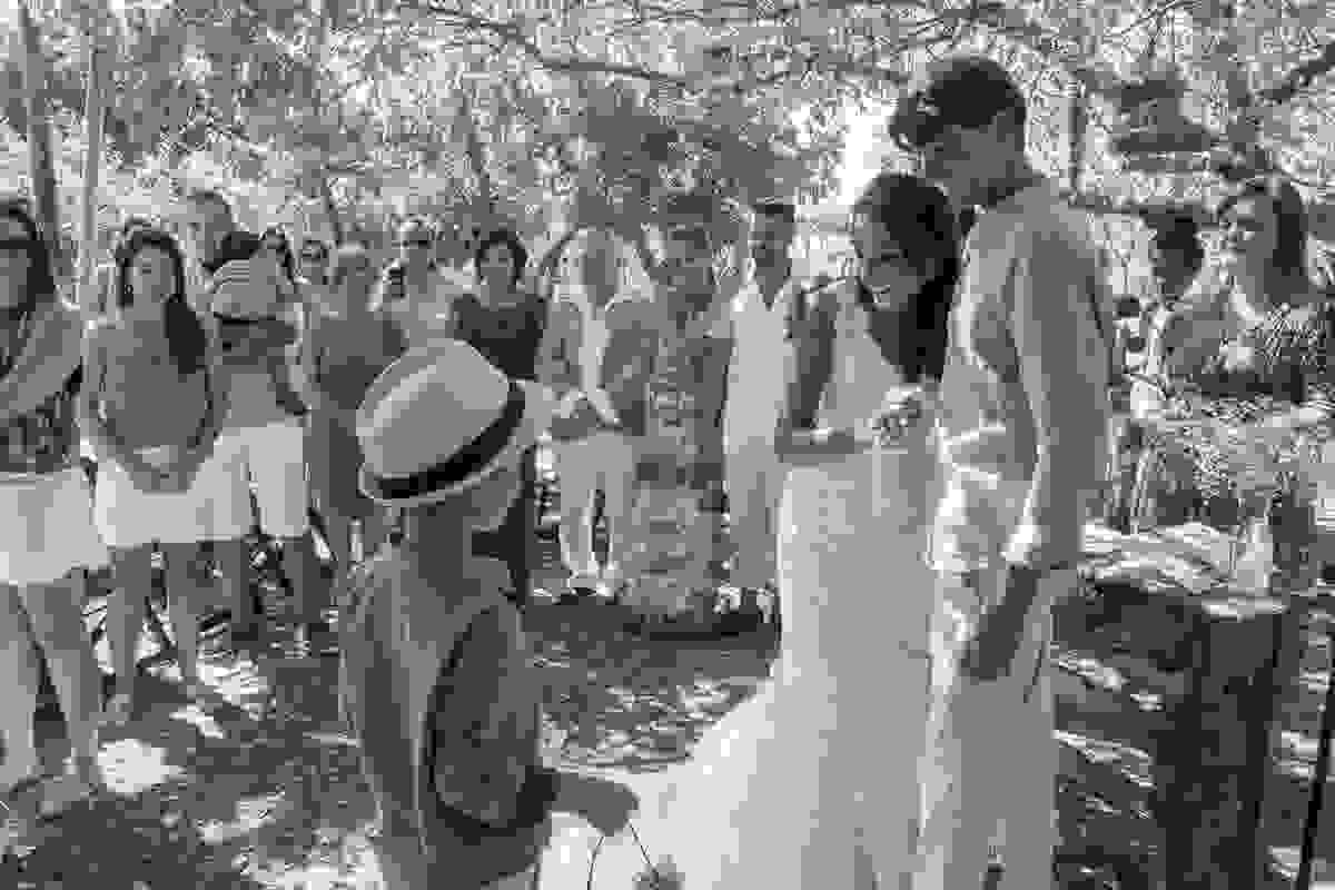 Fotografia de Casamento em Rio das Ostras - Casar no campo - RJ - Pajem