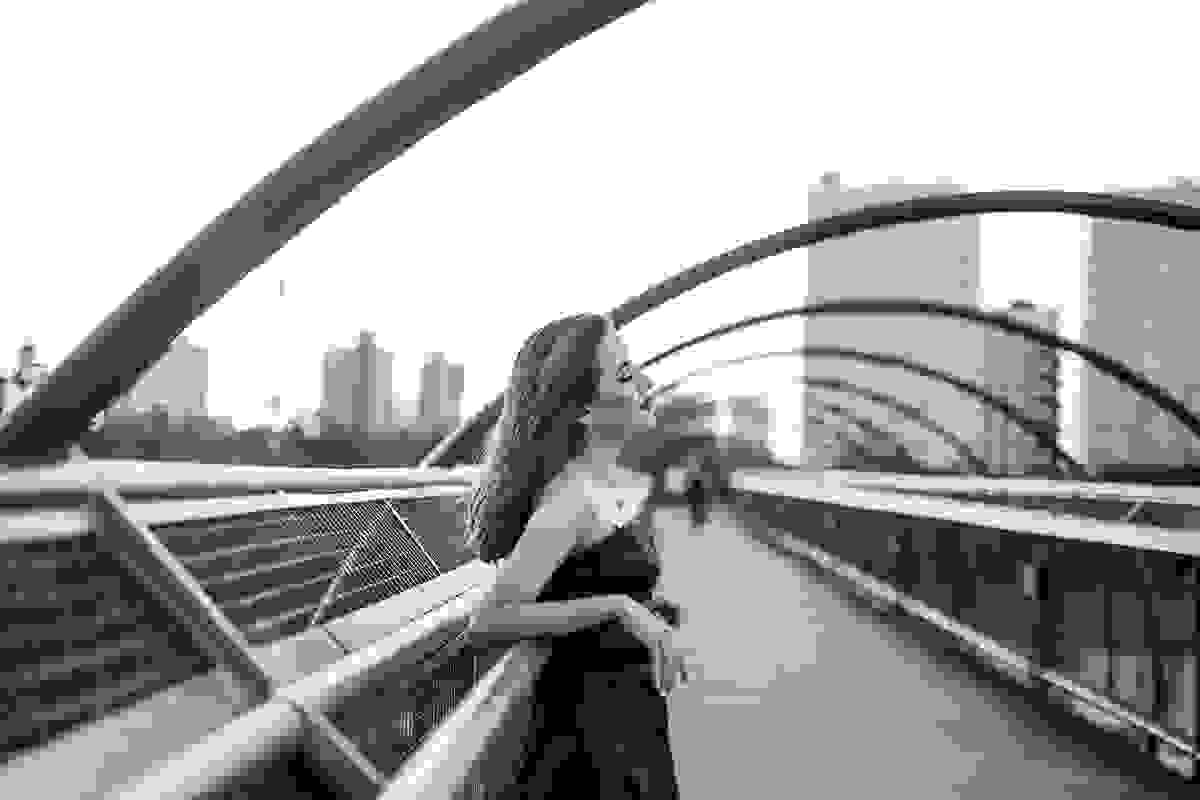 fotografo-fortaleza-ceará-15-anos-jardim-unifor-ce-040-passarela-ensaio-urbano-book-externo-fotos-diferentes-melhor-fotografo