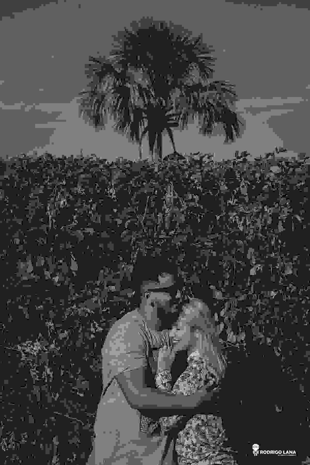 casal agarradinhos em brasilia