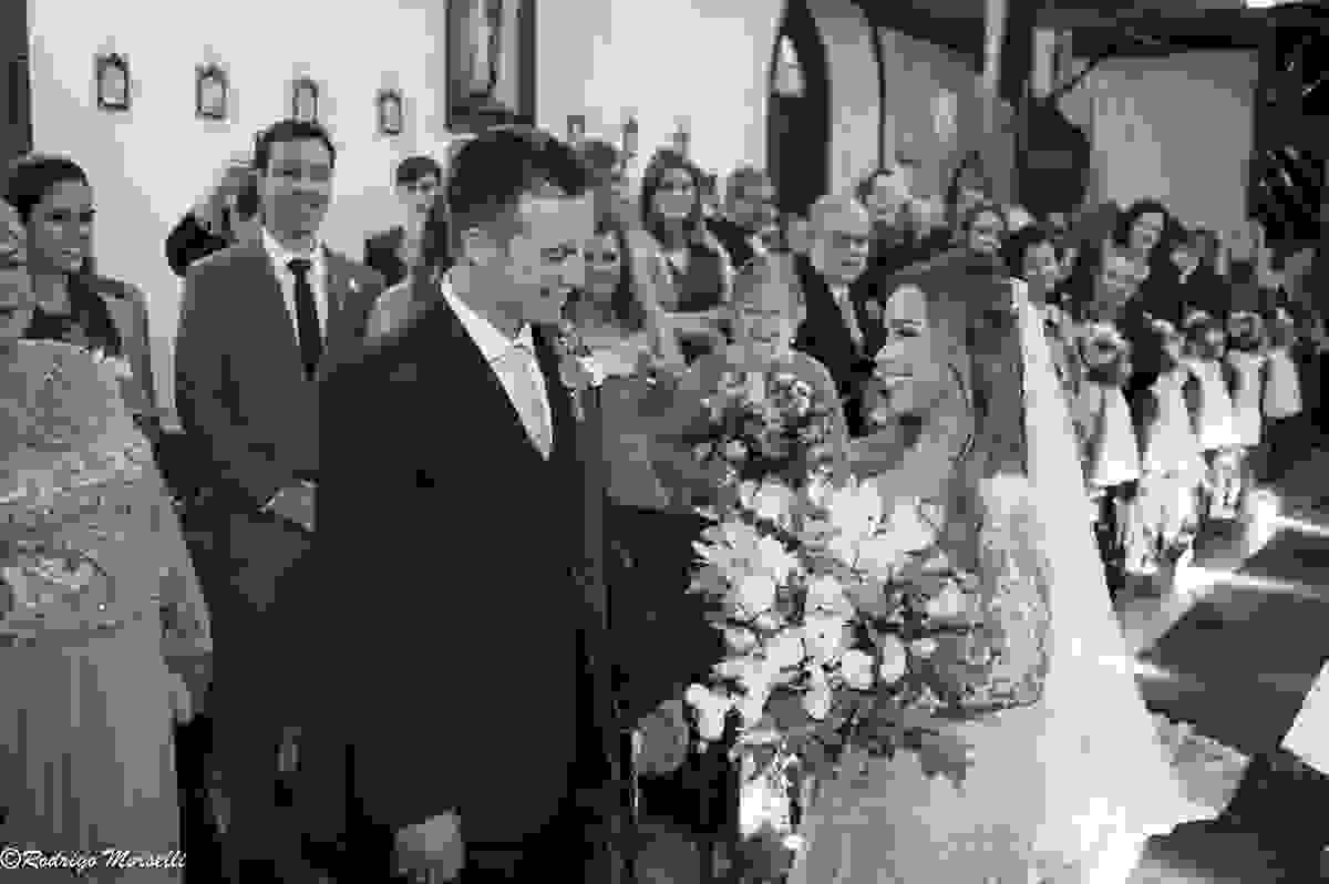 noivo ve a noiva pela primeira vez