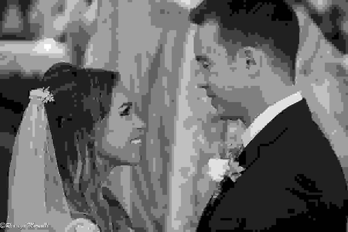 a hora do beijo do casal na cerimonia
