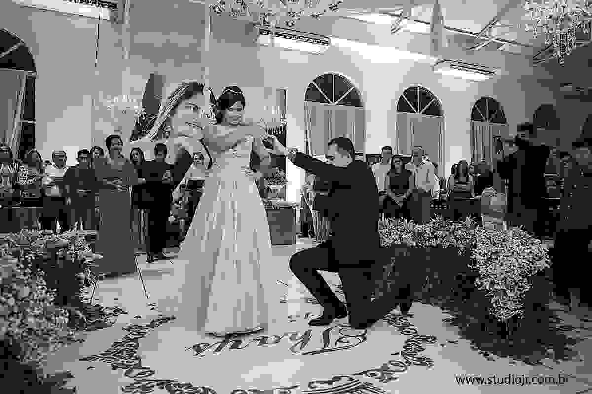 Fotografo de 15 anos, fotos de casamento, 15 anos, debutante, fotos modernas, fotos descontraidas, aniversarios, valsa, dança maluca, dança , fotografo de casamento em caruaru,melhor fotografo de caruaru, toritama, santa cruz, bezerros, gravata, santa cru