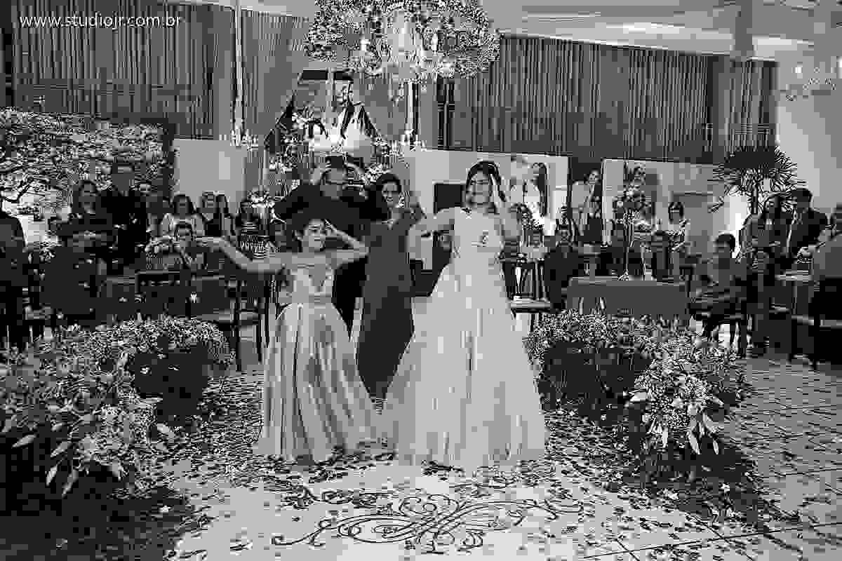Fotografo de 15 anos, fotos de casamento, 15 anos, debutante, fotos modernas, fotos descontraidas, aniversarios, valsa, dança maluca, dança , fotografo de casamento em caruaru,melhor fotografo de caruaru, toritama, santa cruz, bezerros, gravata, santa cru