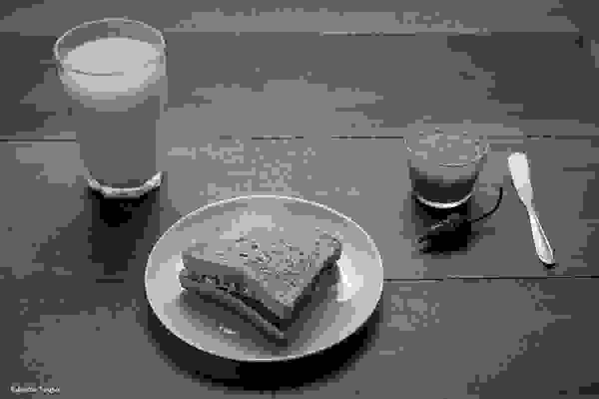 sanduíche sanduba com geléia de pimenta feita no próprio restaurante e café Magras no interior da academia Top One Club Floripa