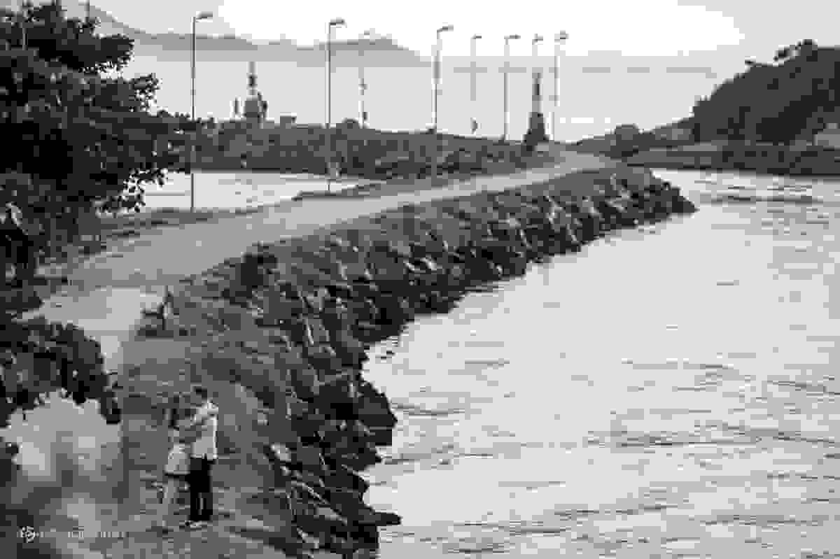 noivos no mole da Barra da Lagoa da Conceição