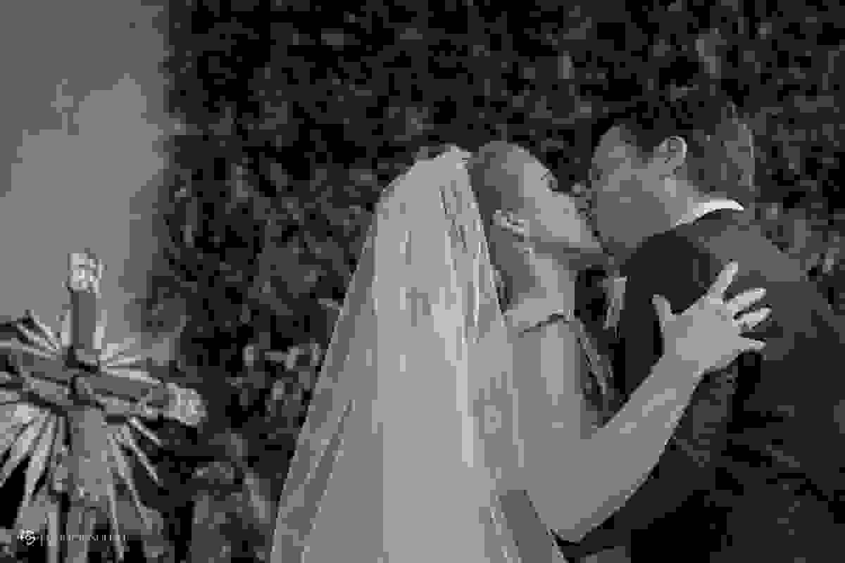 o primeiro beijo de casados