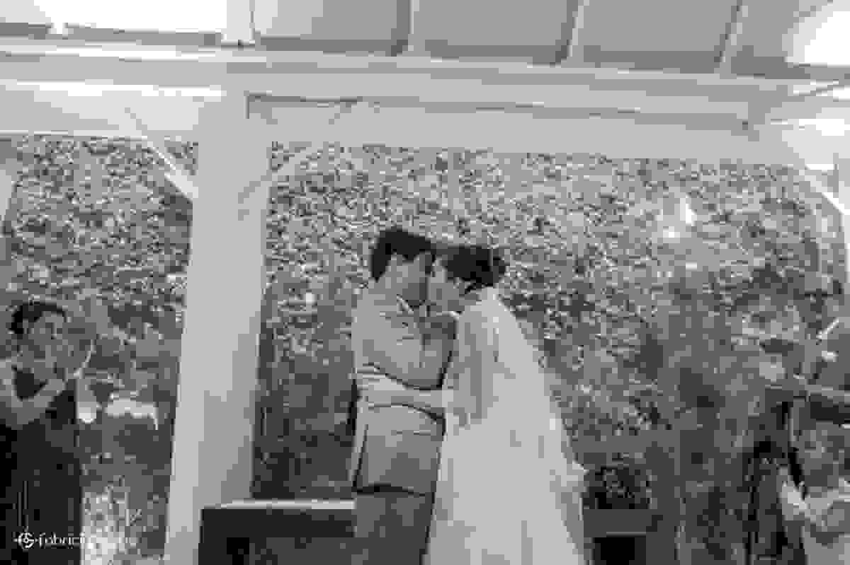 o primeiro beijo de casados