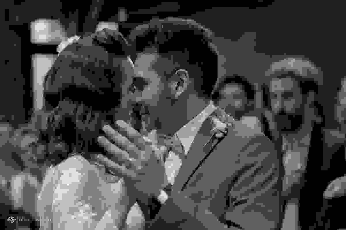 close do casal dançando