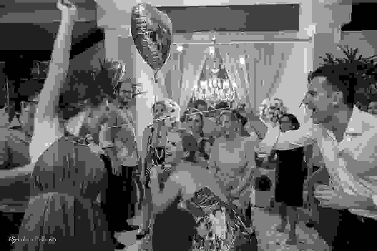 Muita alegria na pista de dança
